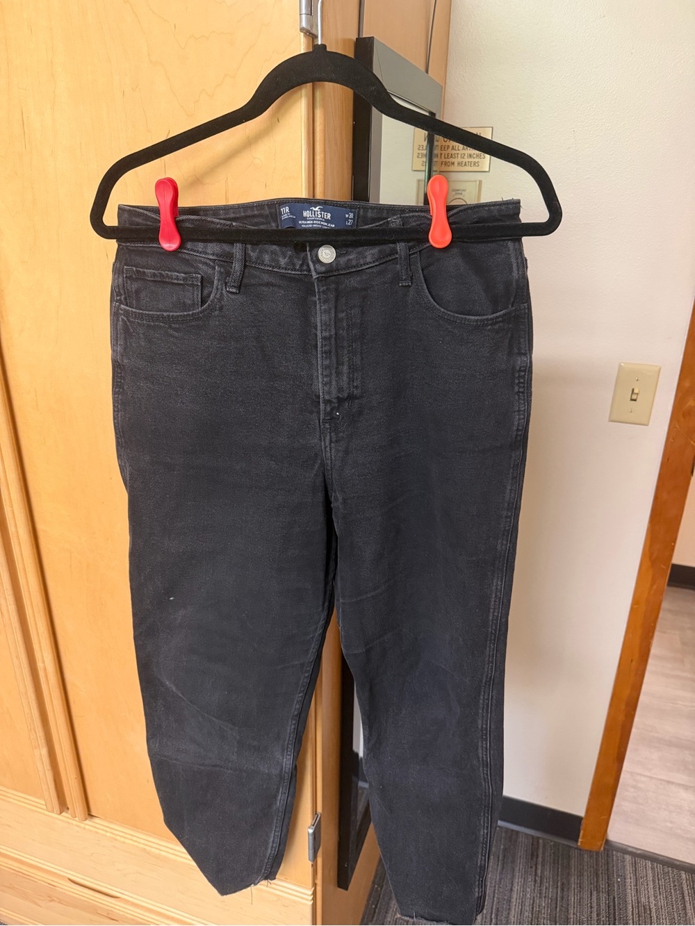 Hollister Men’s Washed Black Straight Jeans